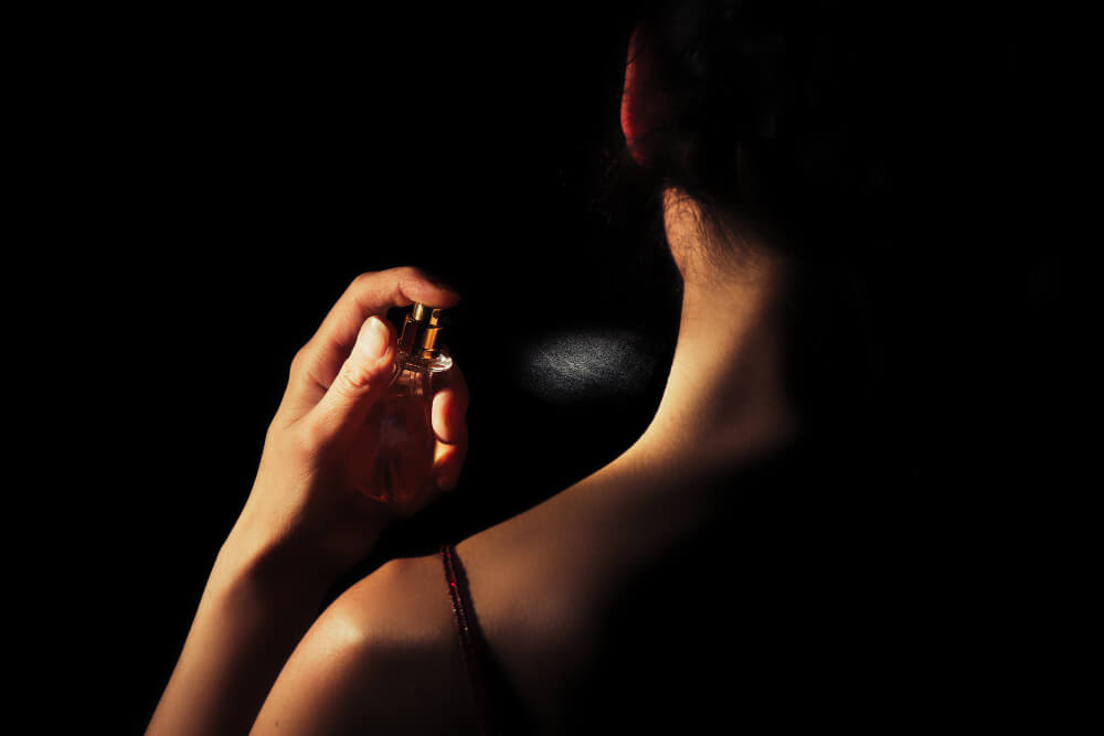 Perfumes con feromonas: ¿mito o realidad?